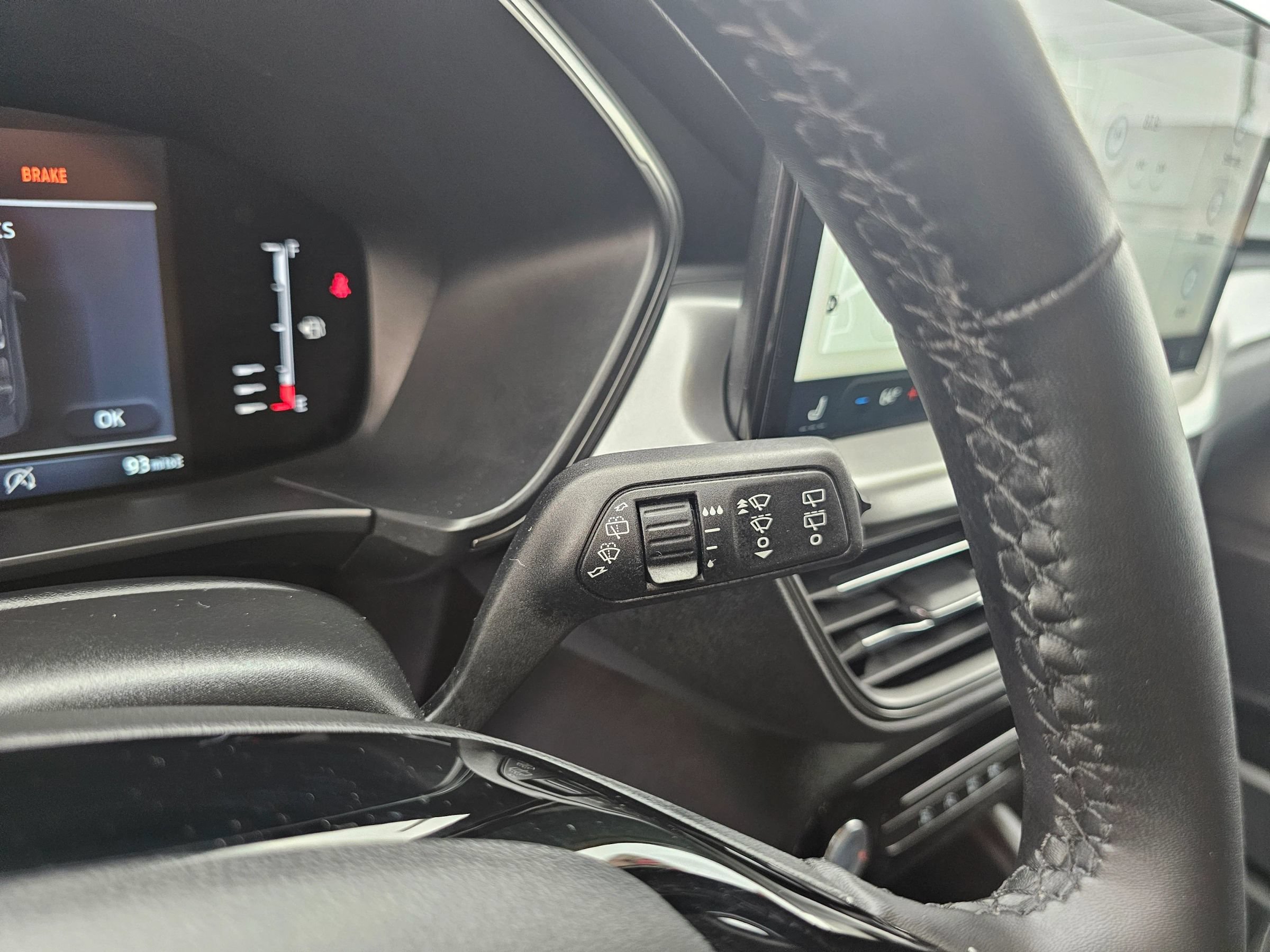 Used 2023 Ford Escape Active w/ Tech Pack #1 AWD/4WD image 21