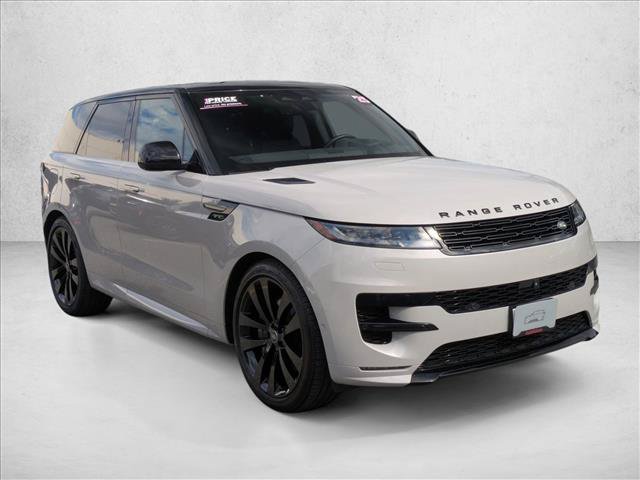 Certified 2025 Land Rover Range Rover Sport Dynamic SE AWD/4WD image 3