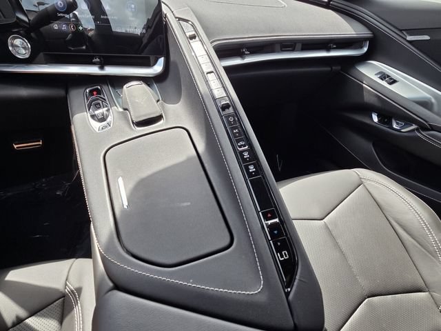 Certified 2023 Chevrolet Corvette Stingray Coupe w/ 1LT RWD image 19