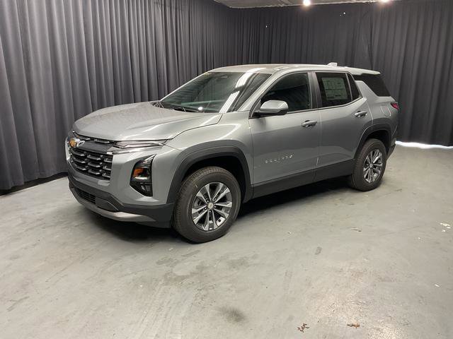 New 2026 Chevrolet Equinox LT FWD image 3
