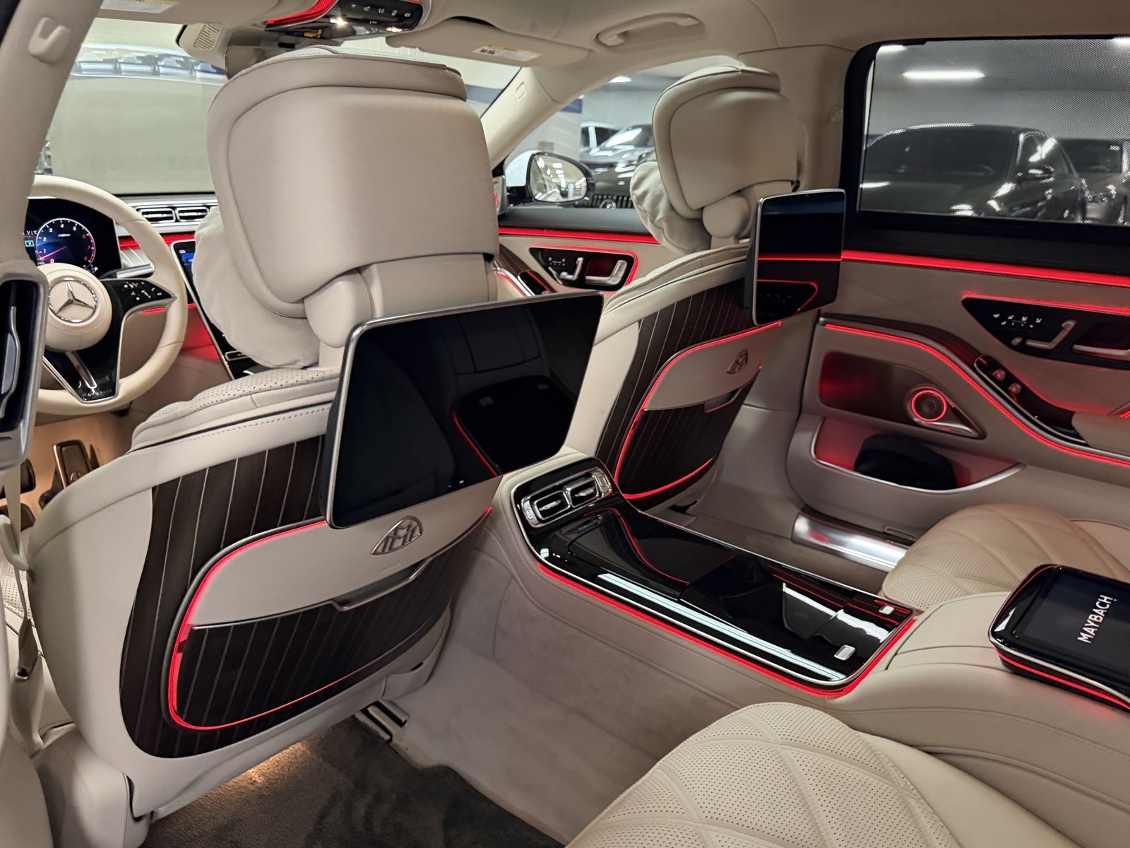 New 2025 Mercedes-Benz Maybach S 680 4MATIC image 29