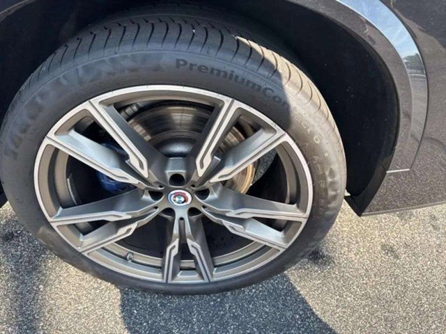 Used 2023 BMW X5 M50i w/ Executive Package image 30