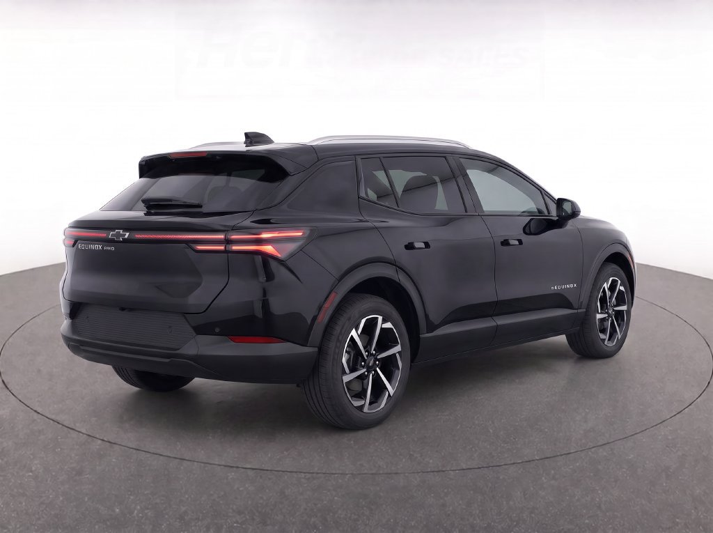New 2026 Chevrolet Equinox EV LT AWD/4WD image 4