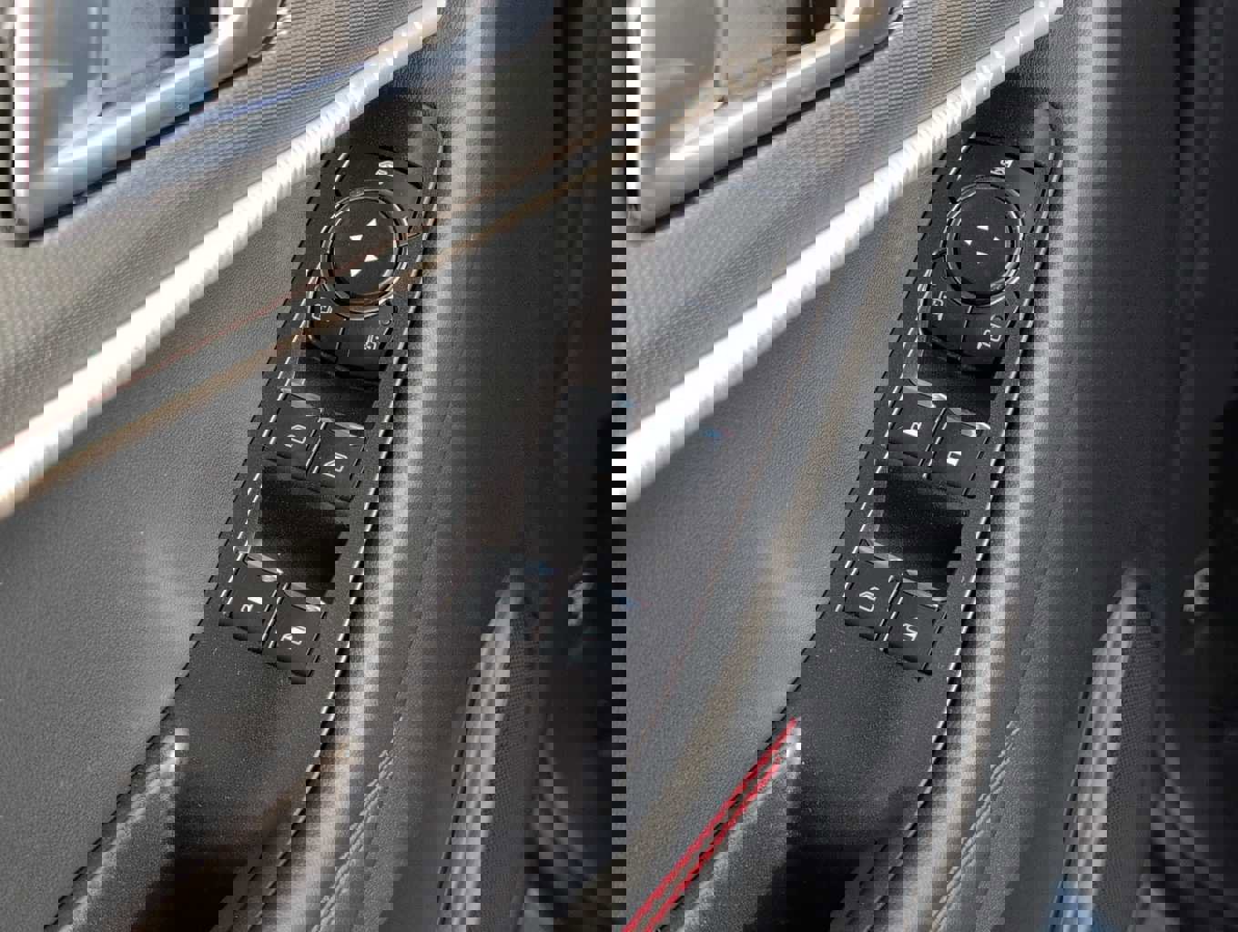 New 2026 Ford Explorer ST-Line w/ ST-Line Street Pack image 20