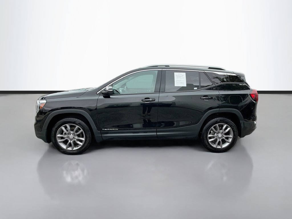 Used 2023 GMC Terrain SLT AWD/4WD image 8