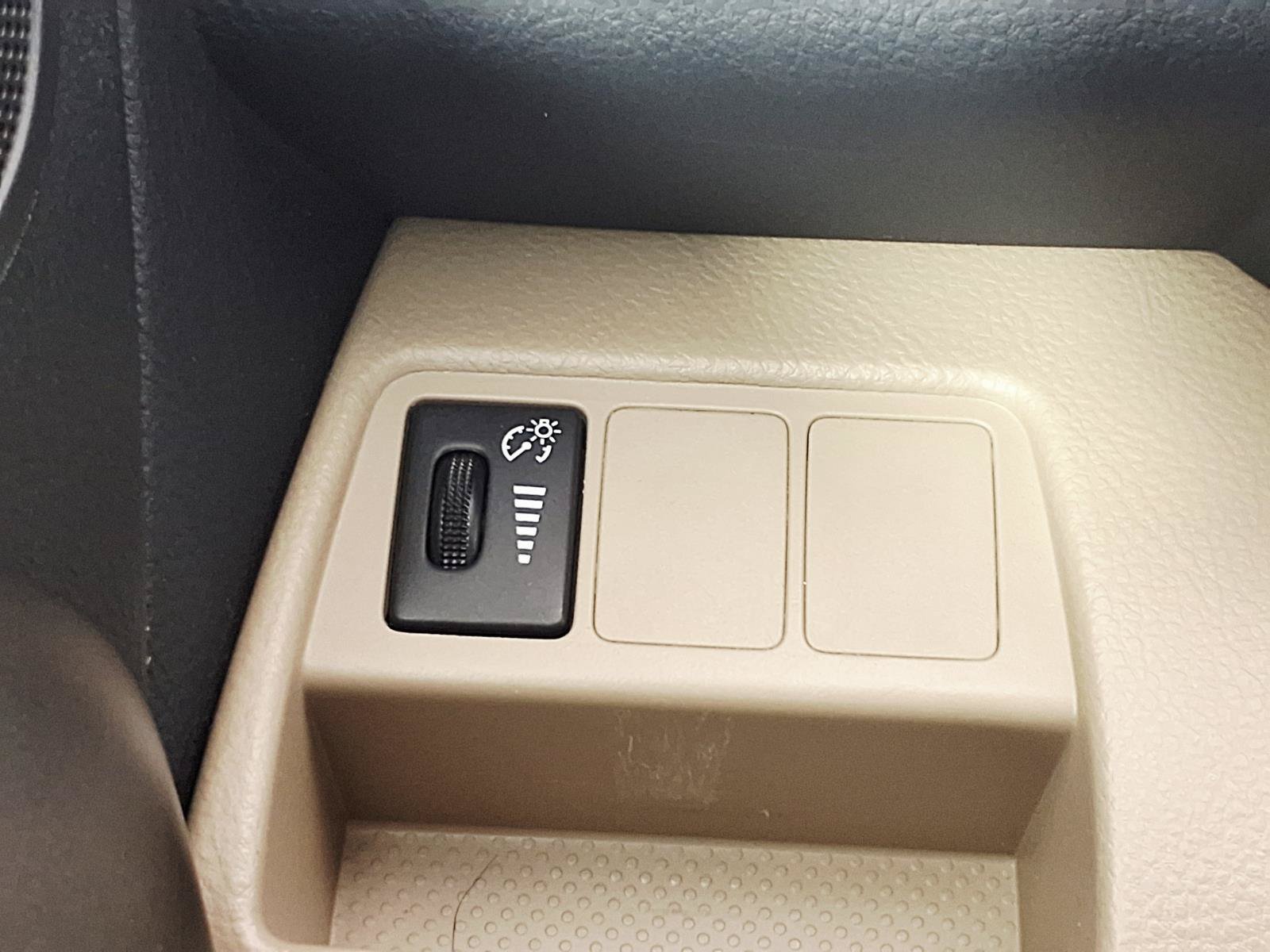 Used 2011 Toyota RAV4 4WD w/ Base L4 Extra Value Pkg image 25