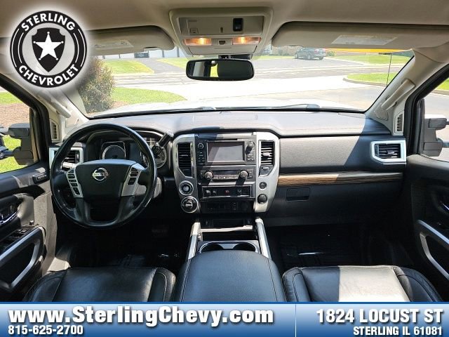 Used 2017 Nissan Titan SL w/ SL Towing Convenience Package image 29