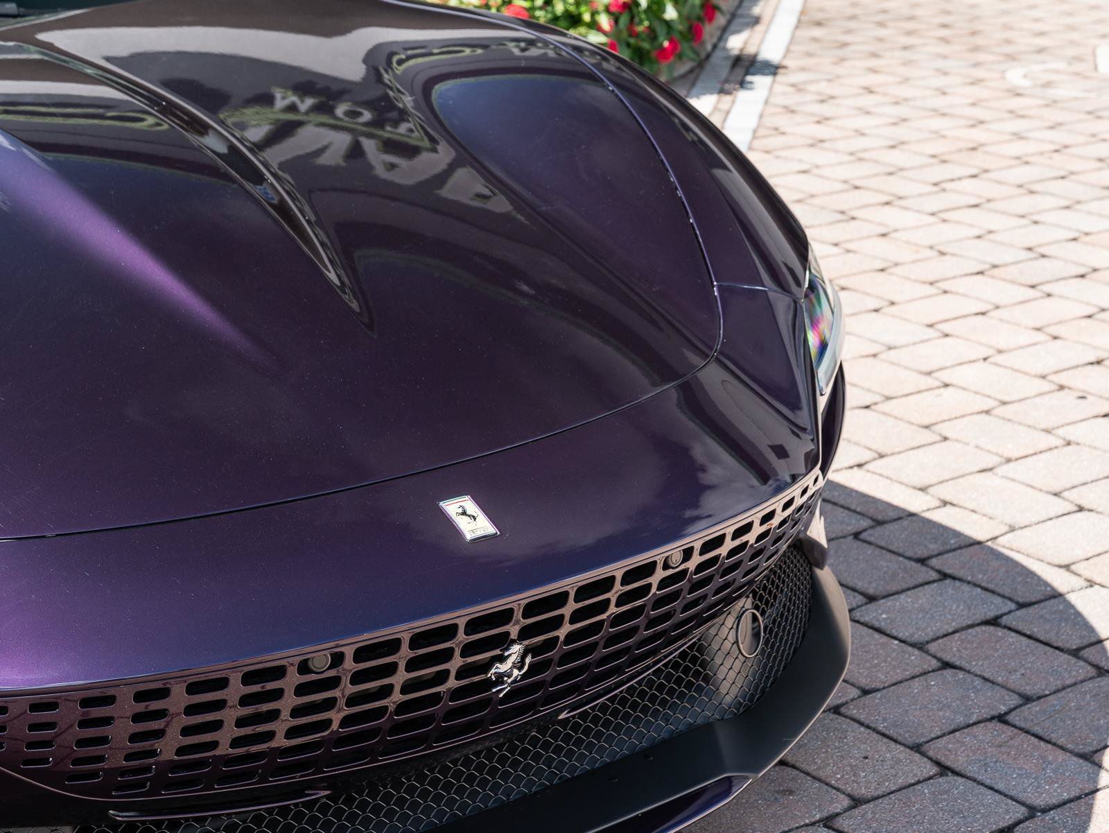 Used 2025 Ferrari Roma Spider RWD image 7