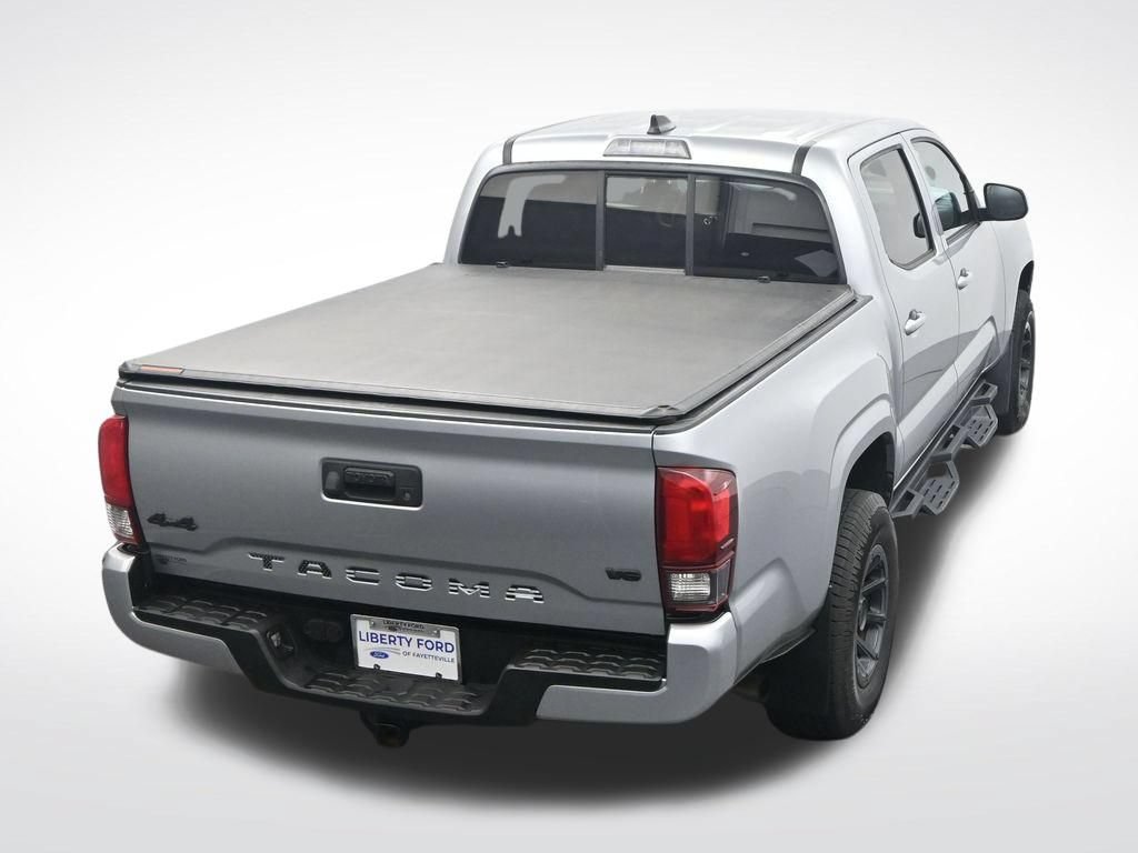 Used 2022 Toyota Tacoma SR AWD/4WD image 33
