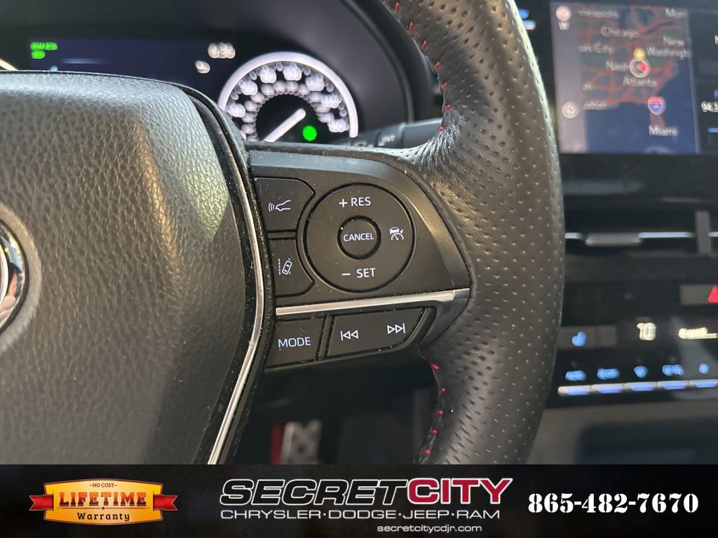 Used 2021 Toyota Avalon TRD image 34