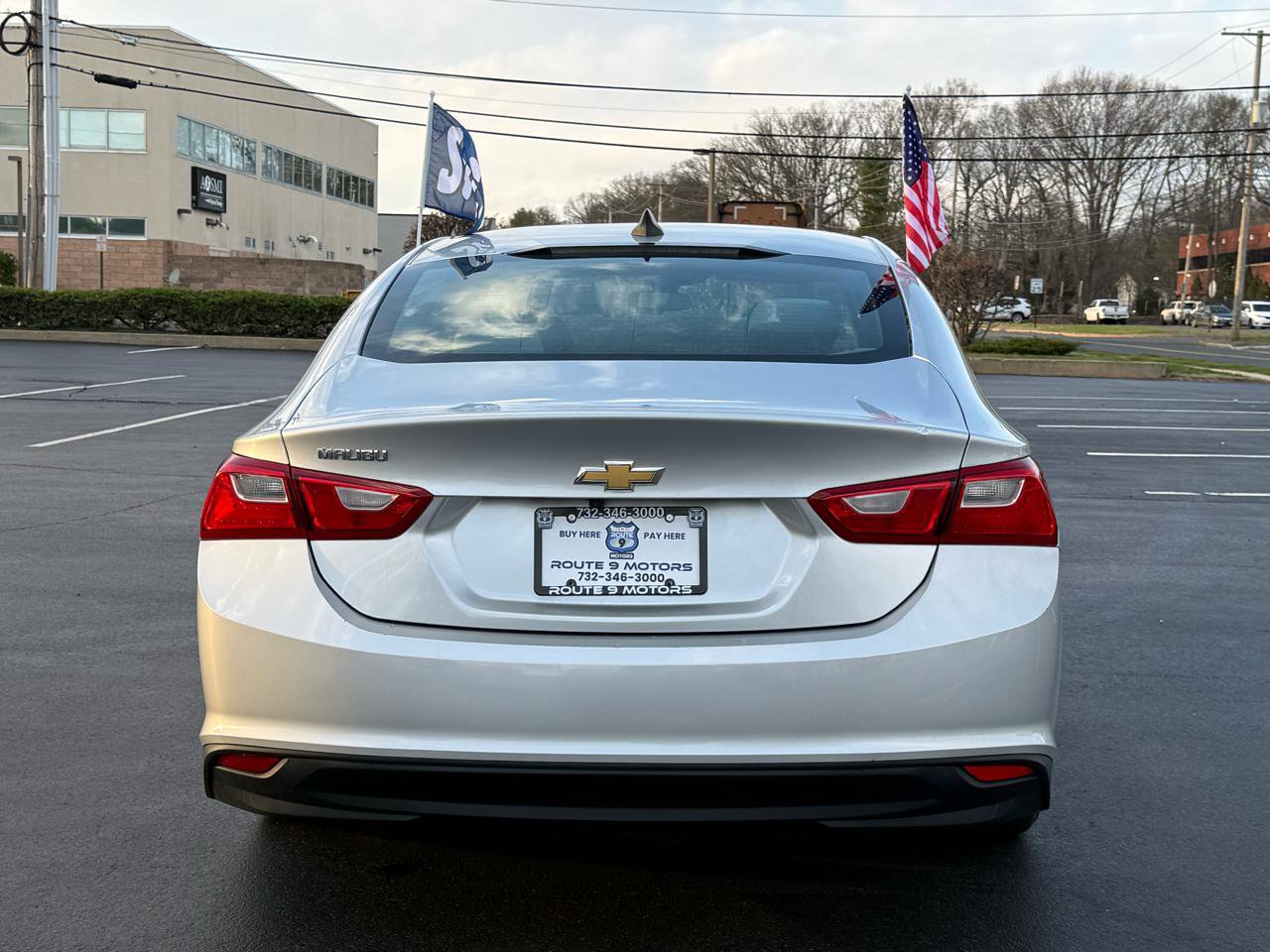 Used 2017 Chevrolet Malibu LS w/ LPO, Convenience Package 1 FWD image 5