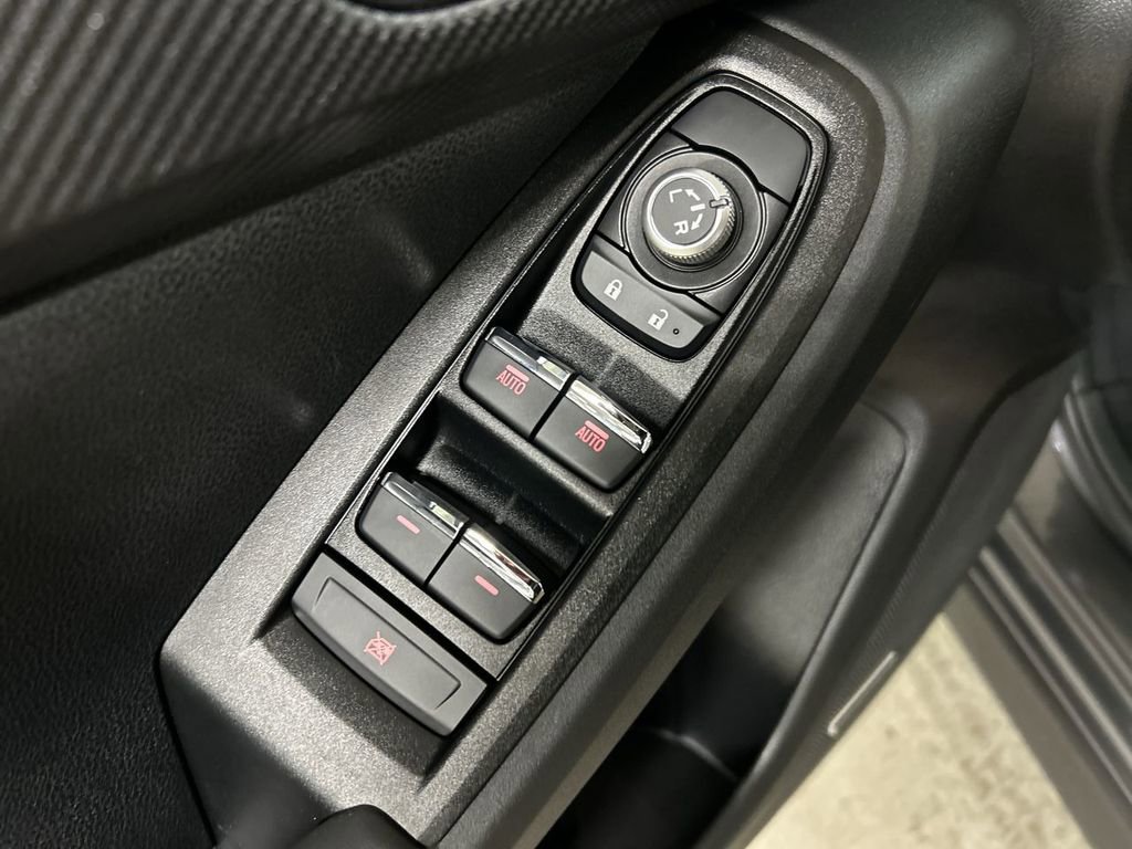 Certified 2025 Subaru Crosstrek 2.5i Limited image 16