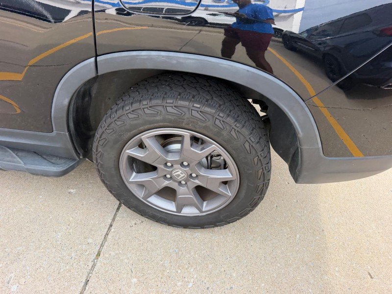 Used 2024 Honda Passport TrailSport image 6