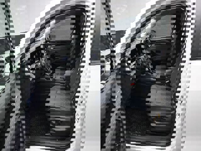 New 2026 Volkswagen Tiguan SE image 9