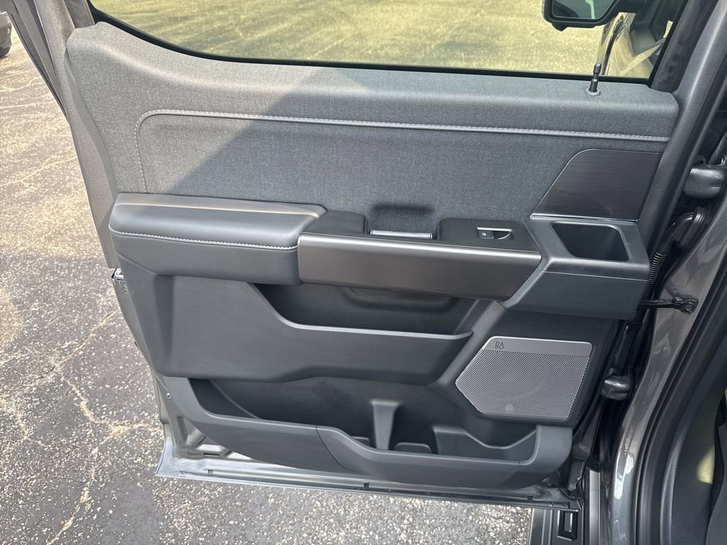 New 2026 Ford F150 Lariat w/ Equipment Group 501A Mid image 28