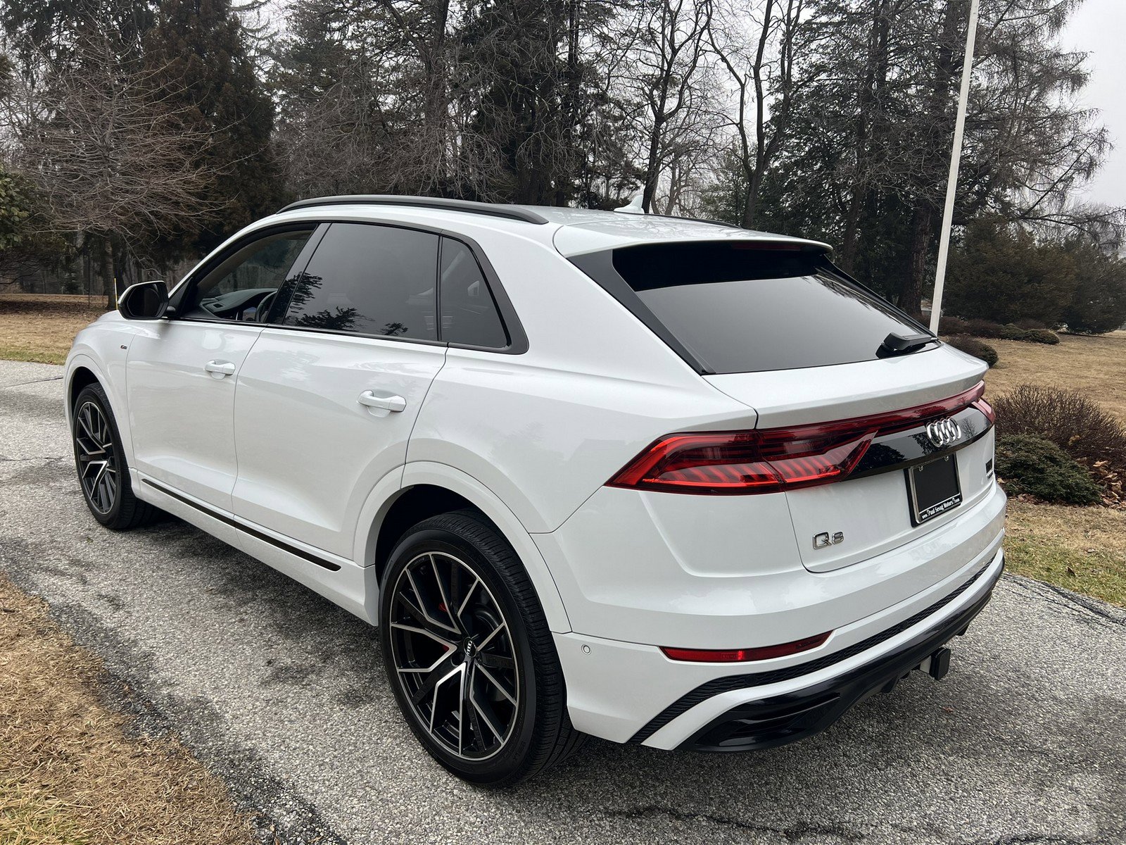 Used 2019 Audi Q8 Prestige image 8