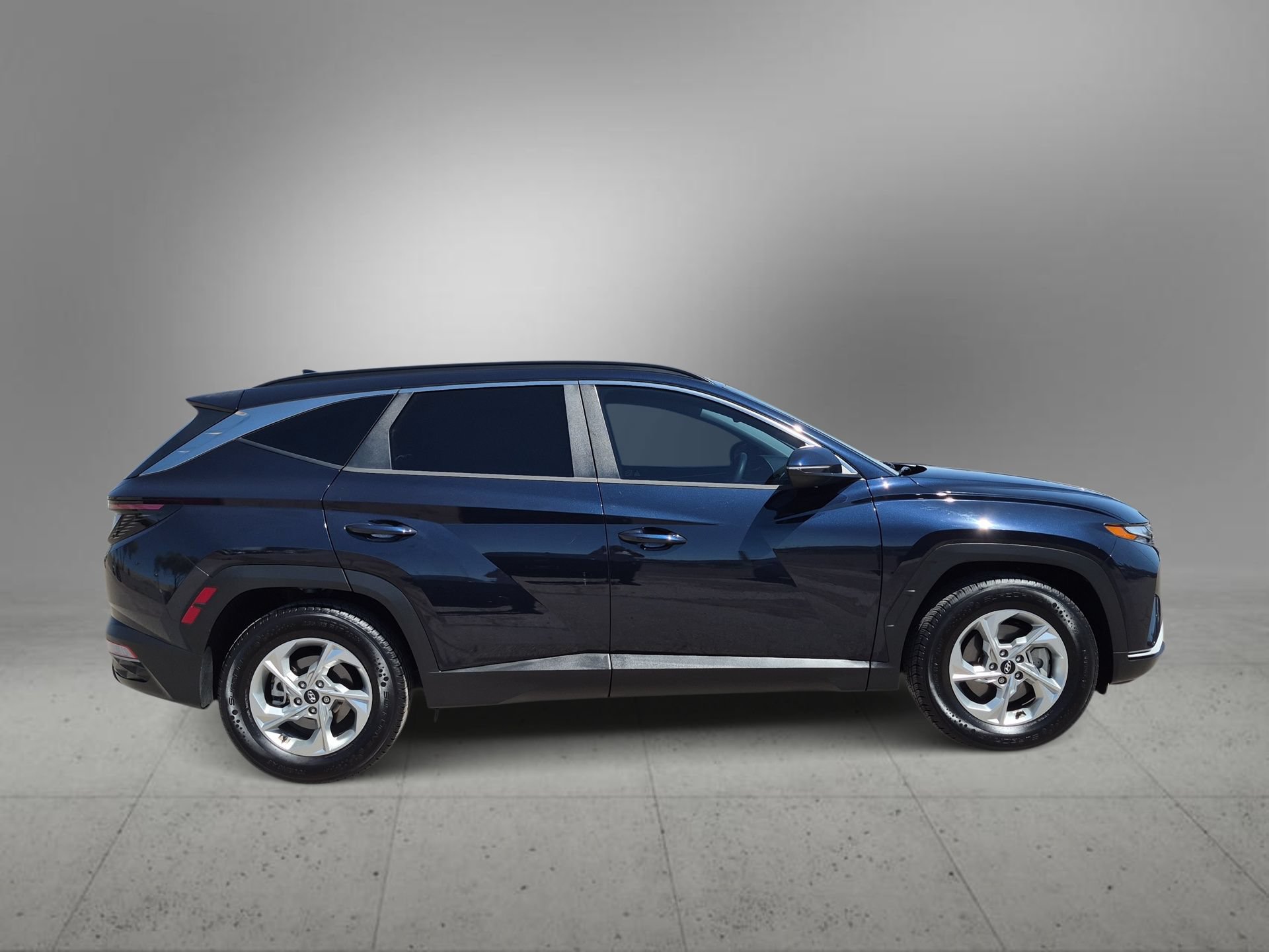 Certified 2022 Hyundai Tucson SEL FWD image 9