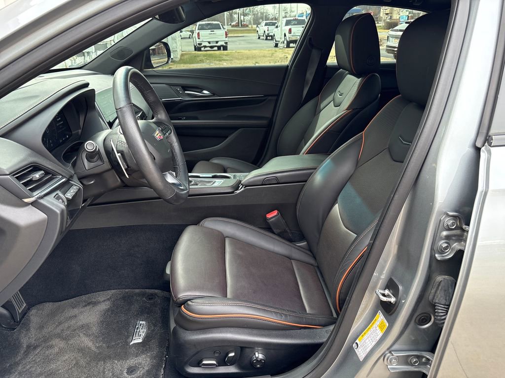 Certified 2024 Cadillac CT4 Sport w/ LPO, ONYX Package image 17