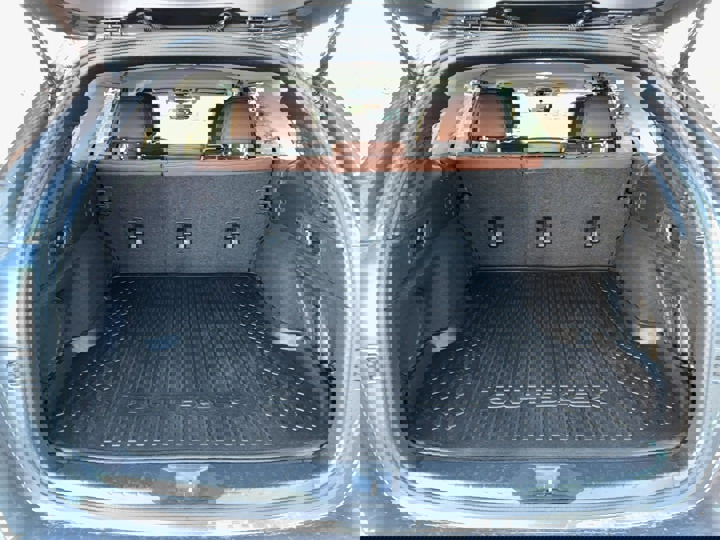 Used 2020 Subaru Outback Touring XT image 6