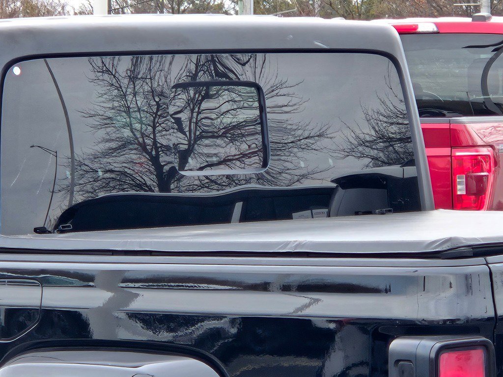 Used 2021 Jeep Gladiator Willys image 12