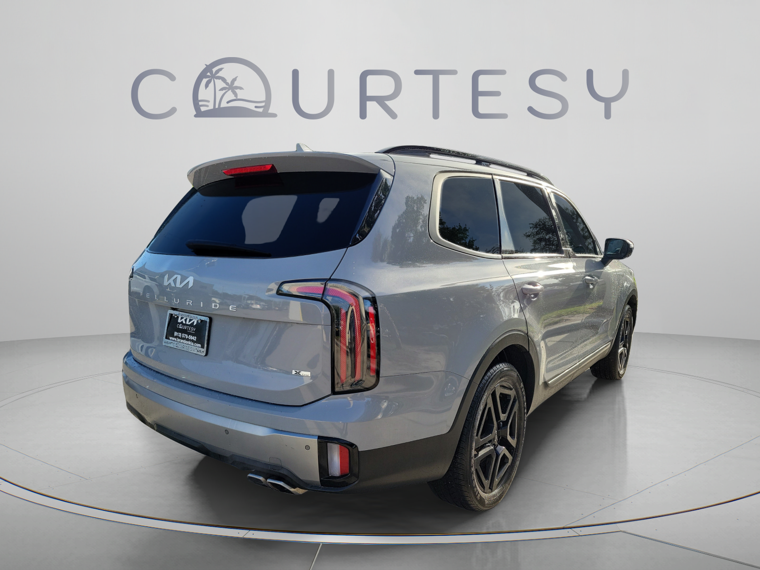 Certified 2023 Kia Telluride SX X-Line AWD/4WD image 3