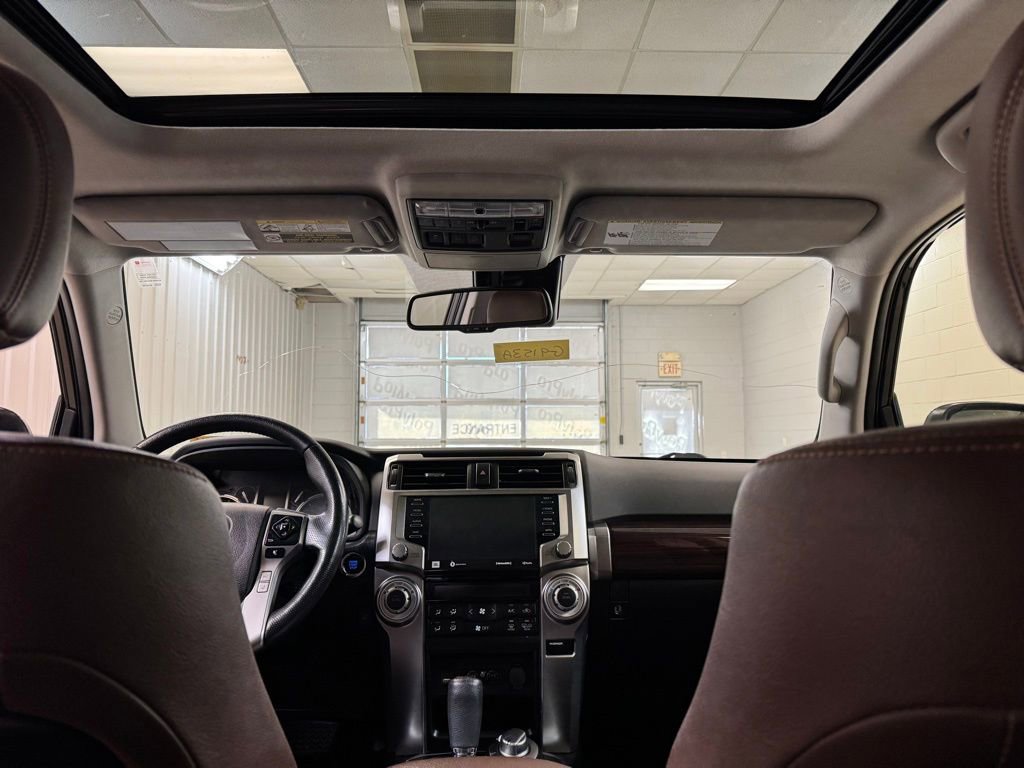 Used 2024 Toyota 4Runner Limited image 20
