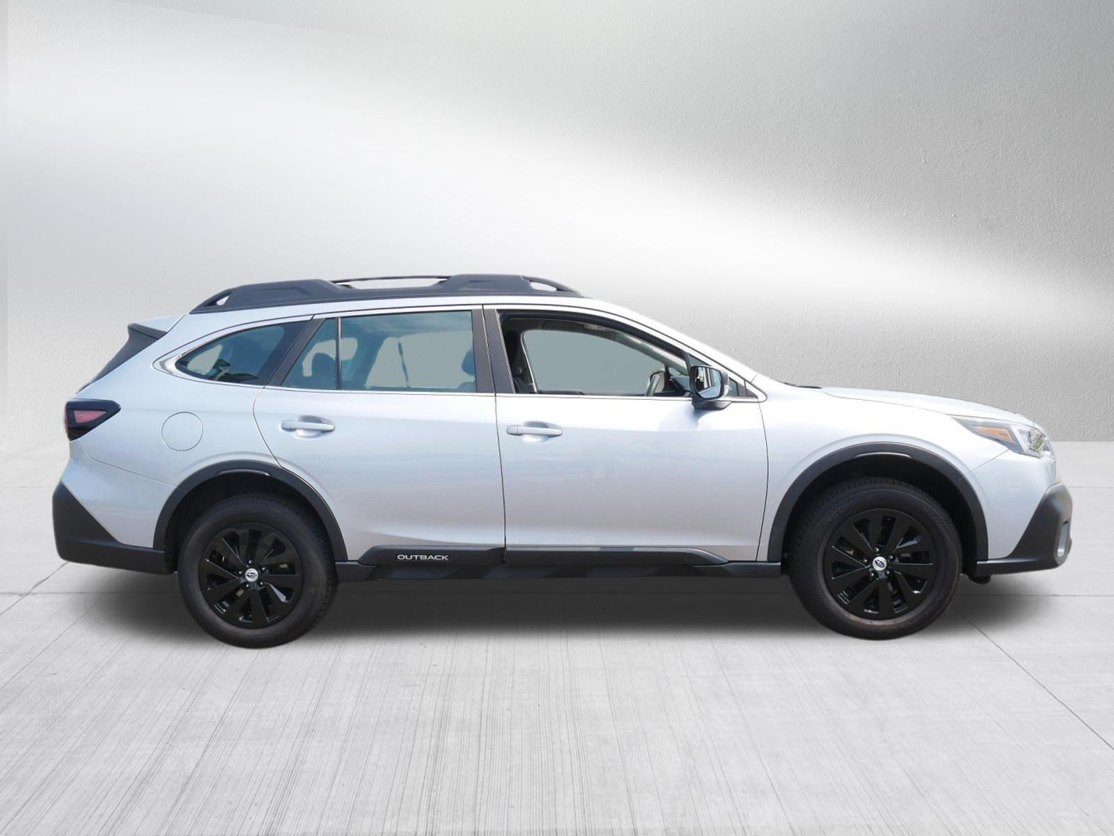 Used 2022 Subaru Outback AWD/4WD image 8