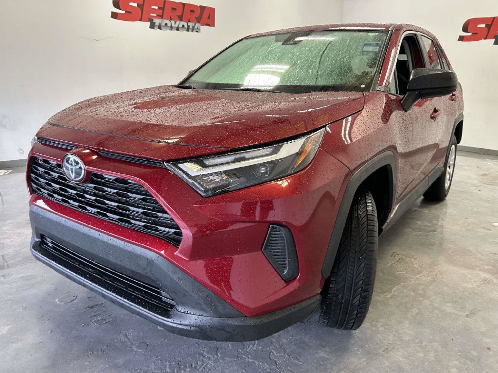 Certified 2024 Toyota RAV4 LE FWD image 7