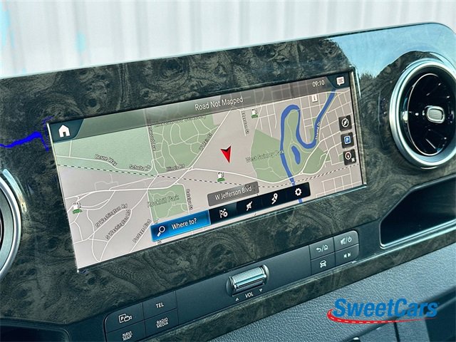 Used 2023 Mercedes-Benz Sprinter 3500 image 26