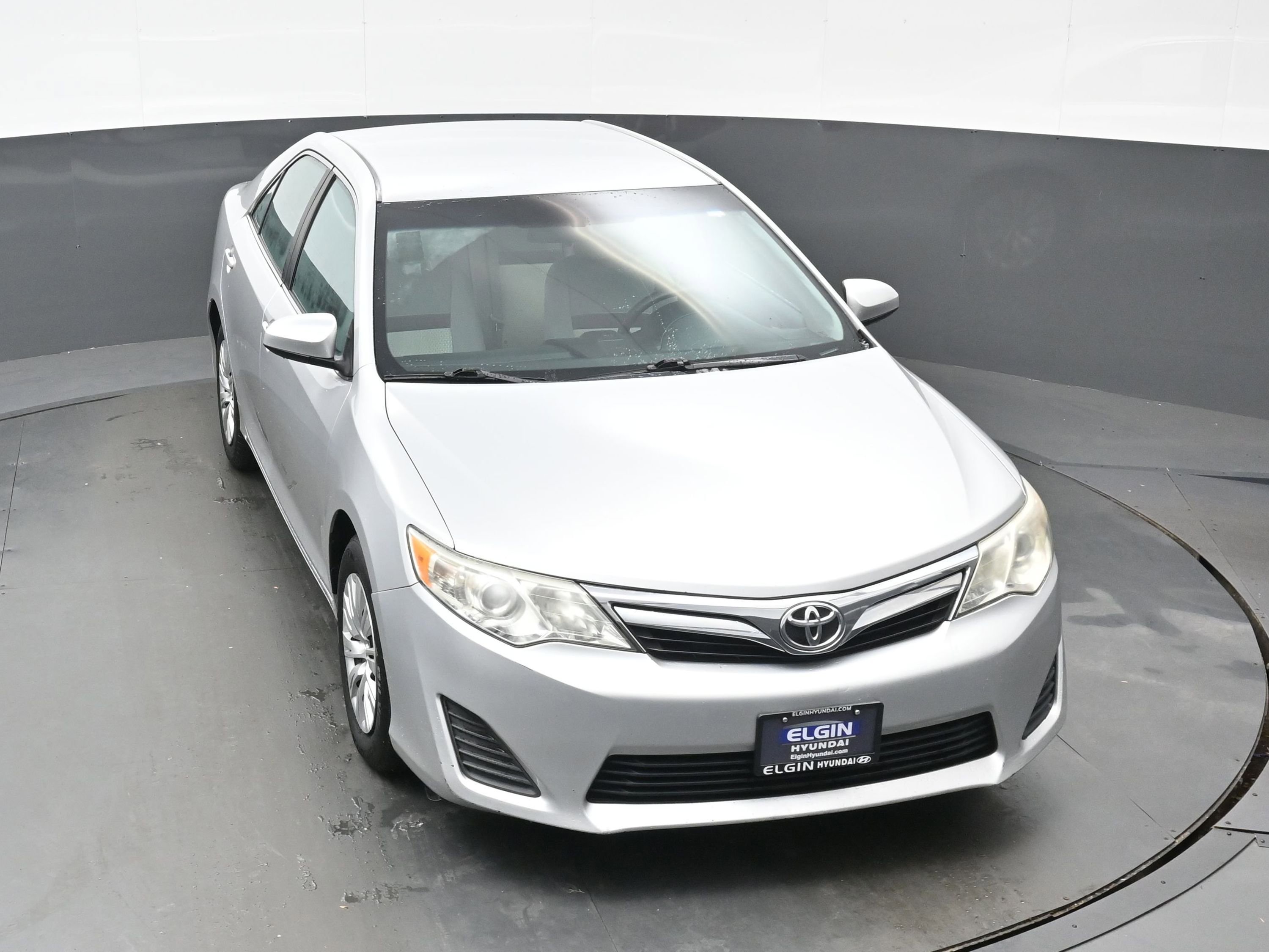 Used 2013 Toyota Camry L image 37