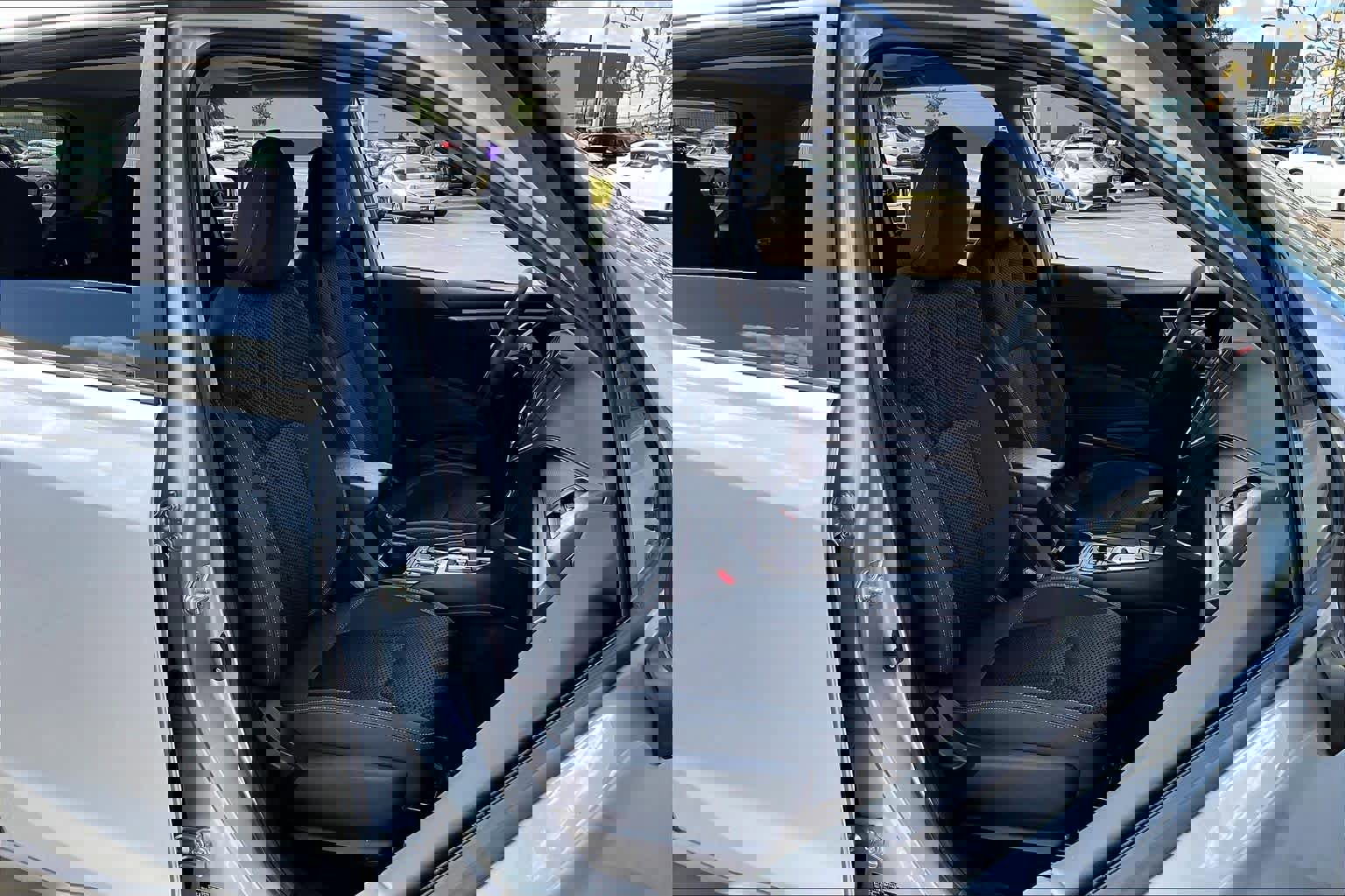 Used 2021 Subaru Forester Premium image 7