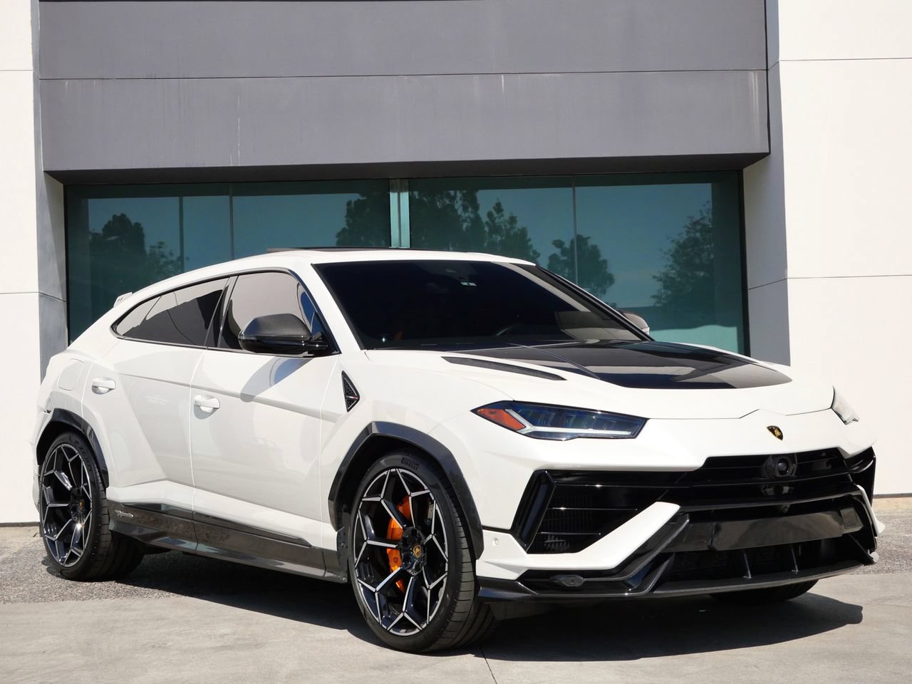 Used 2024 Lamborghini Urus Performante