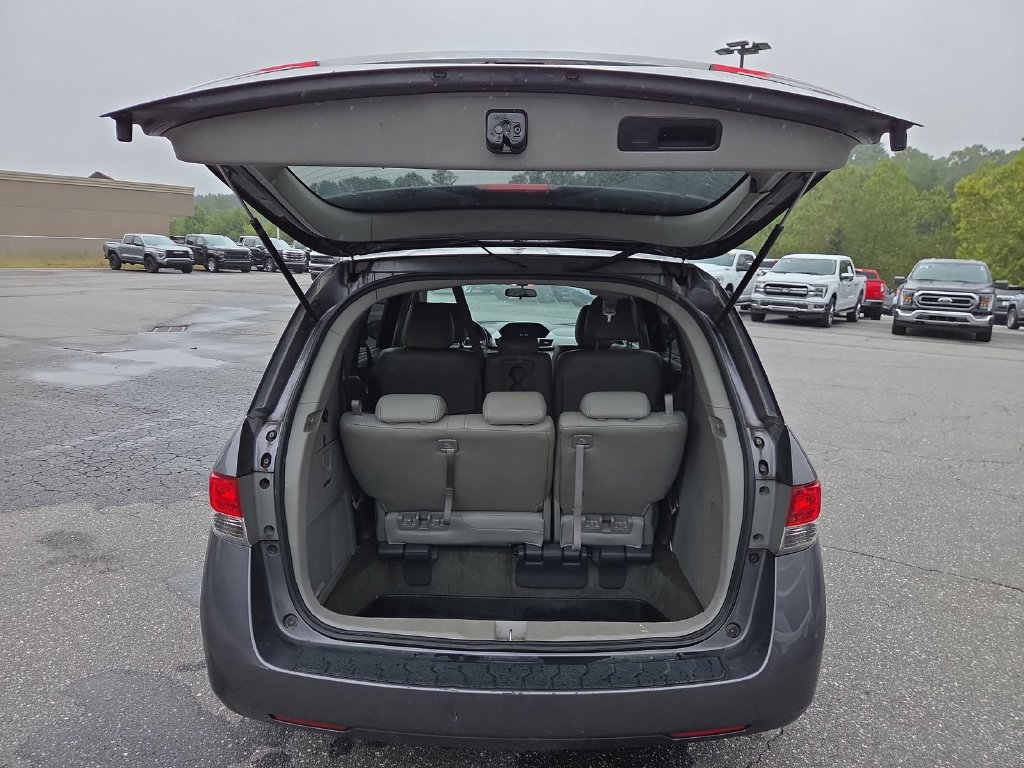 Used 2016 Honda Odyssey SE image 24