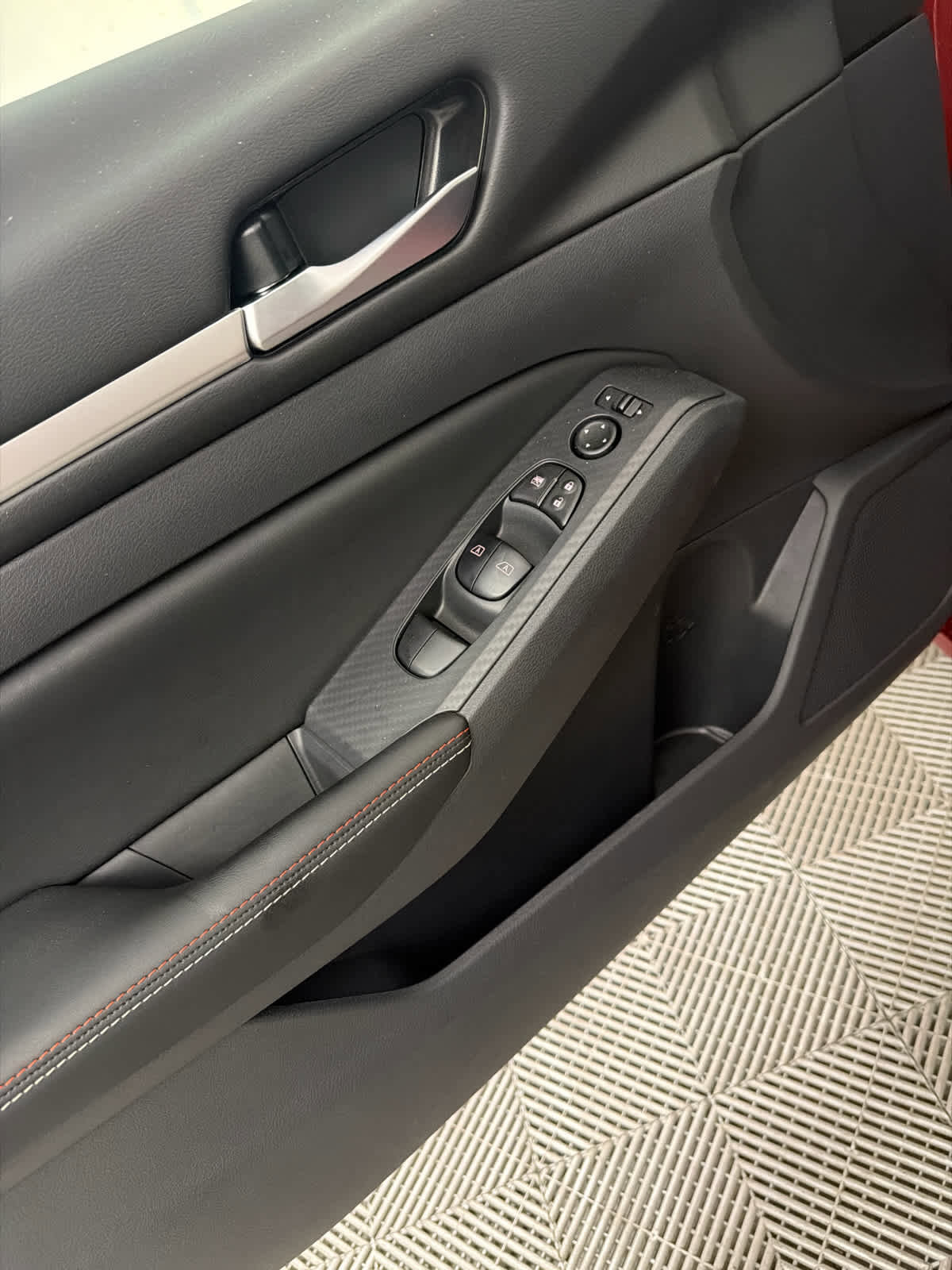 New 2026 Nissan Altima 2.5 SR w/ SR Premium Package image 23