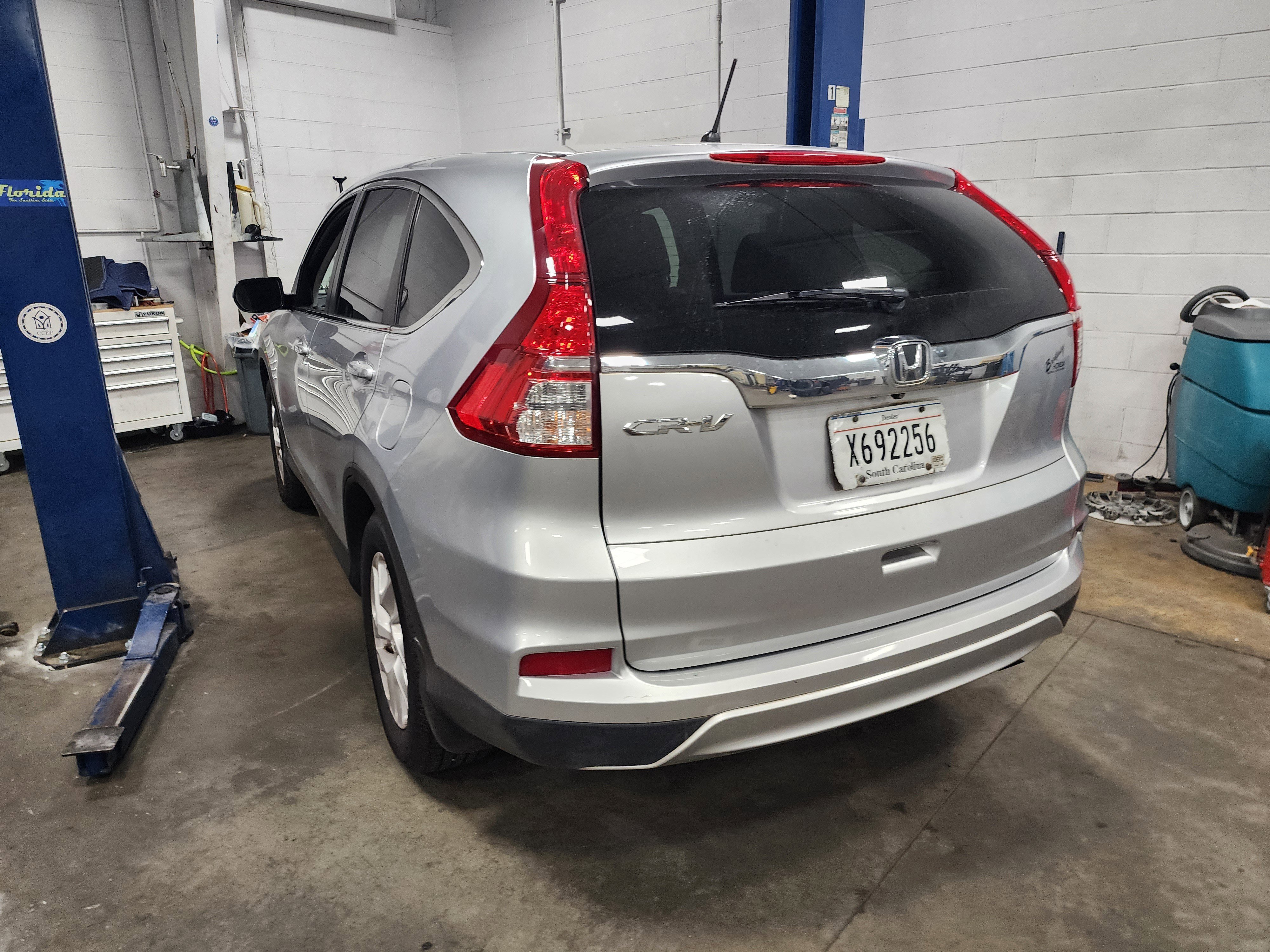 Used 2015 Honda CR-V EX image 4