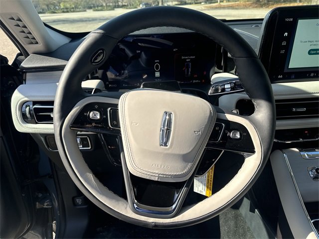 New 2026 Lincoln Aviator Reserve image 14