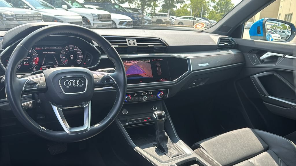 Used 2020 Audi Q3 2.0T Premium Plus AWD/4WD image 10