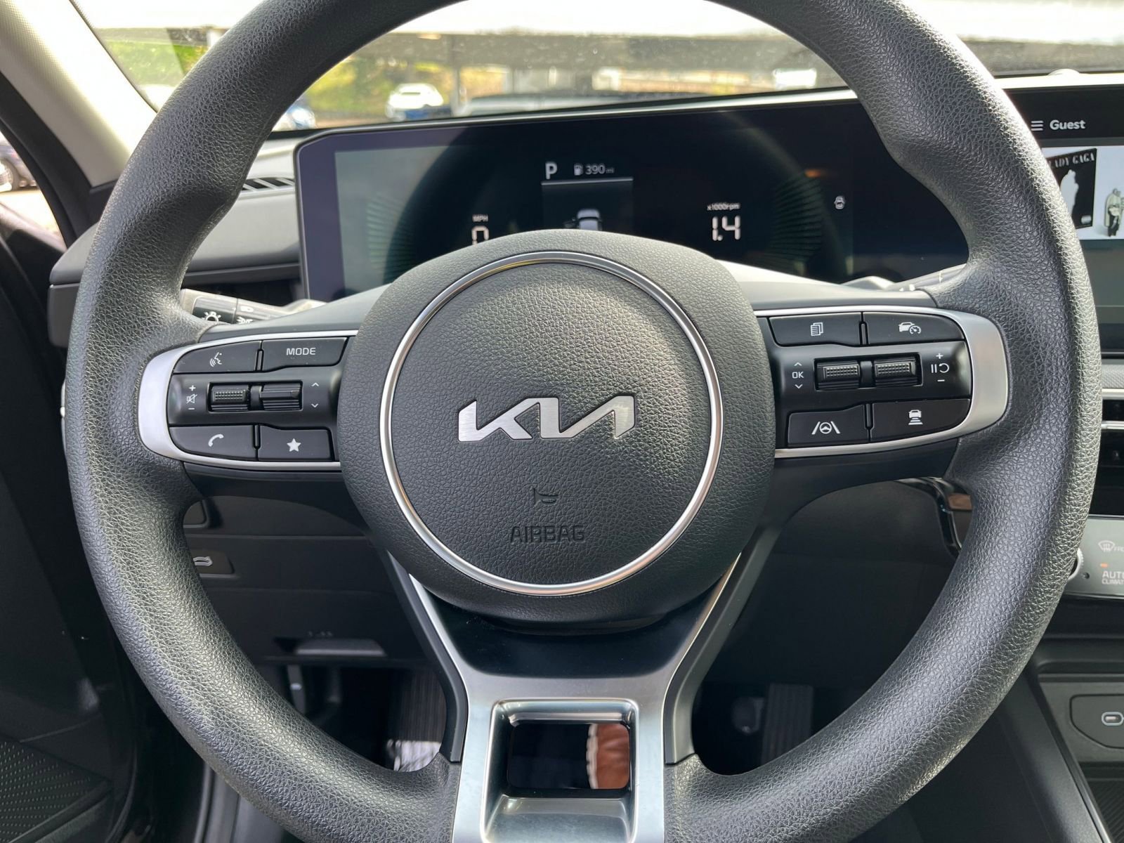 Used 2025 Kia K5 LXS FWD image 29