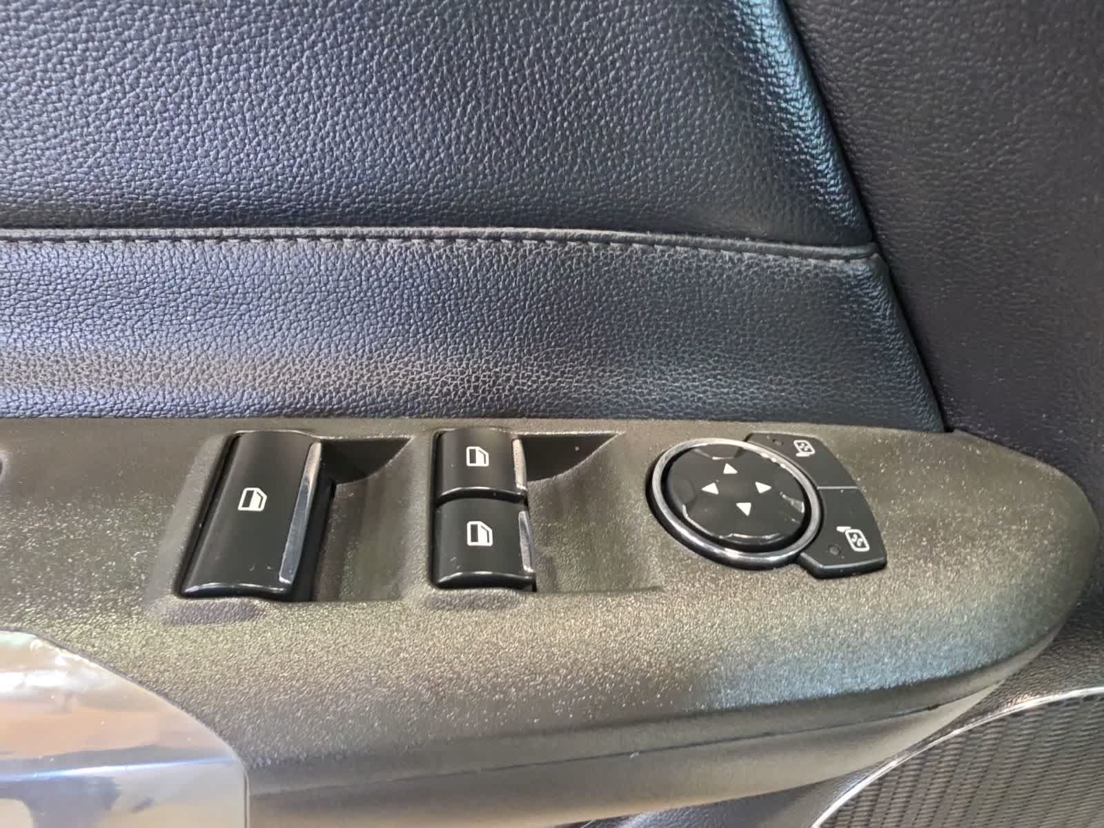 Used 2017 Ford Mustang Premium RWD image 18