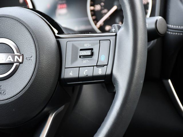 Used 2023 Nissan Rogue SL AWD/4WD image 23