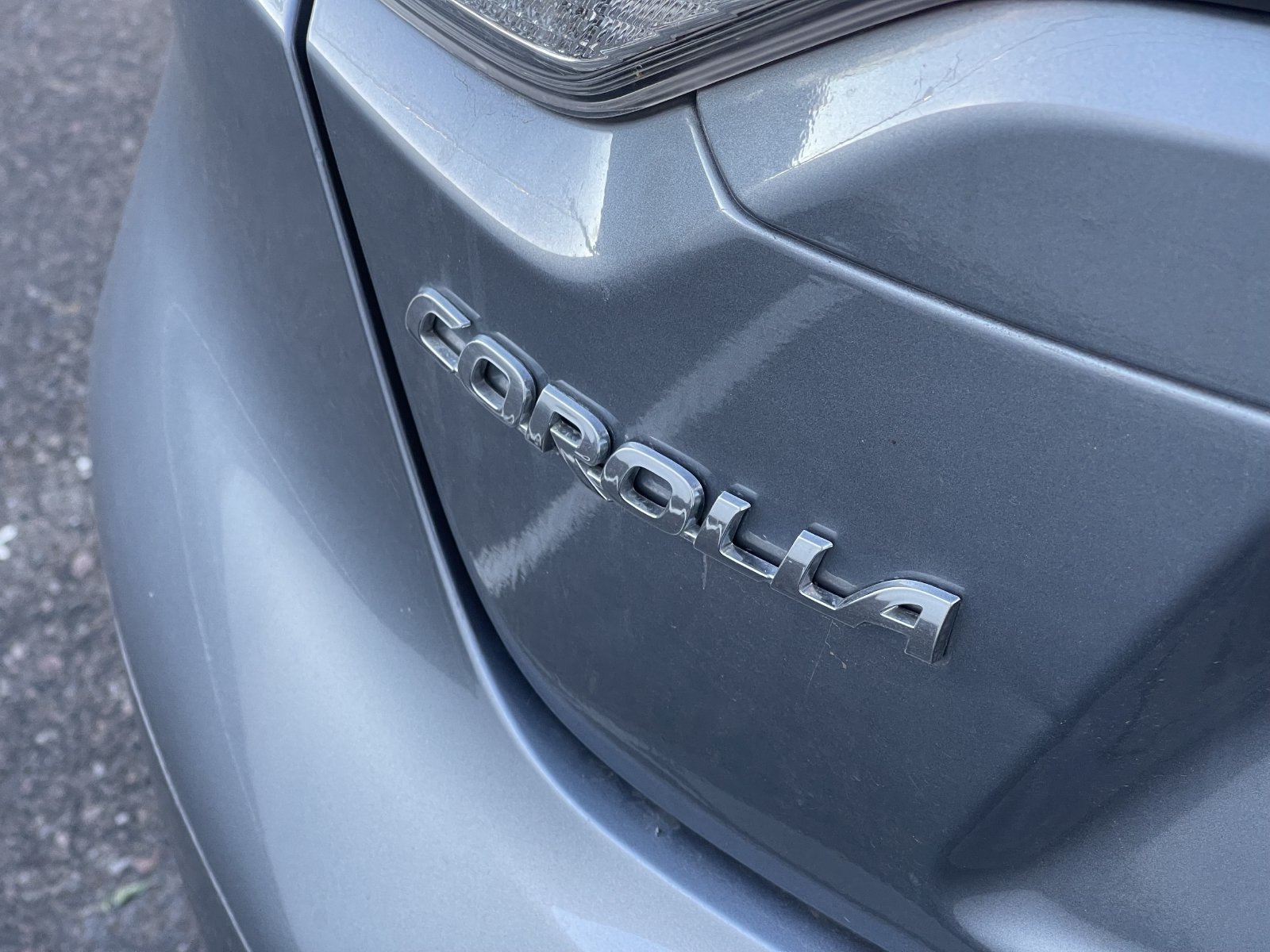 Used 2020 Toyota Corolla LE FWD image 7