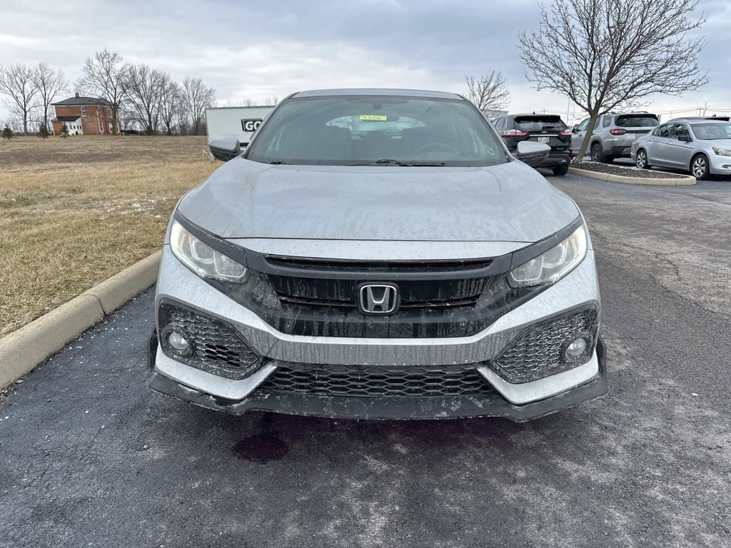 Used 2017 Honda Civic Sport image 2