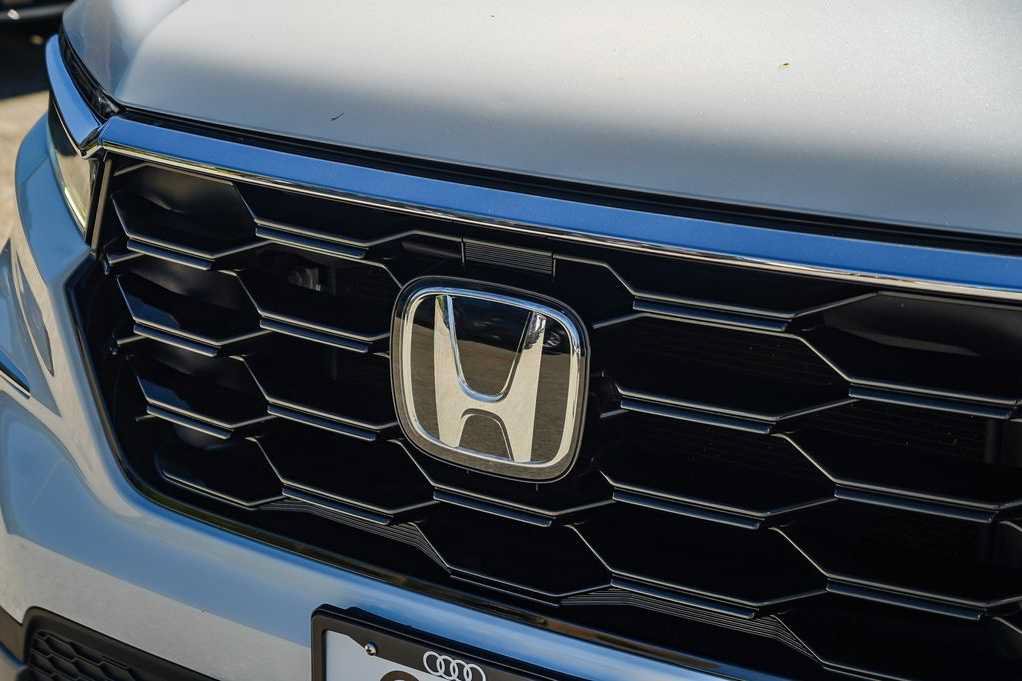 Used 2024 Honda Pilot Touring image 9