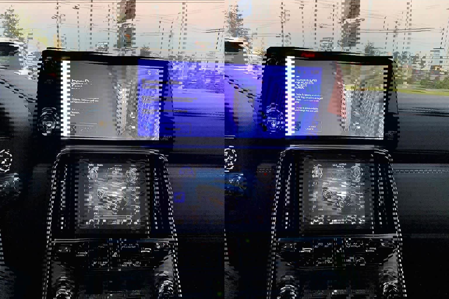 New 2025 Lexus LX 700h F Sport image 18