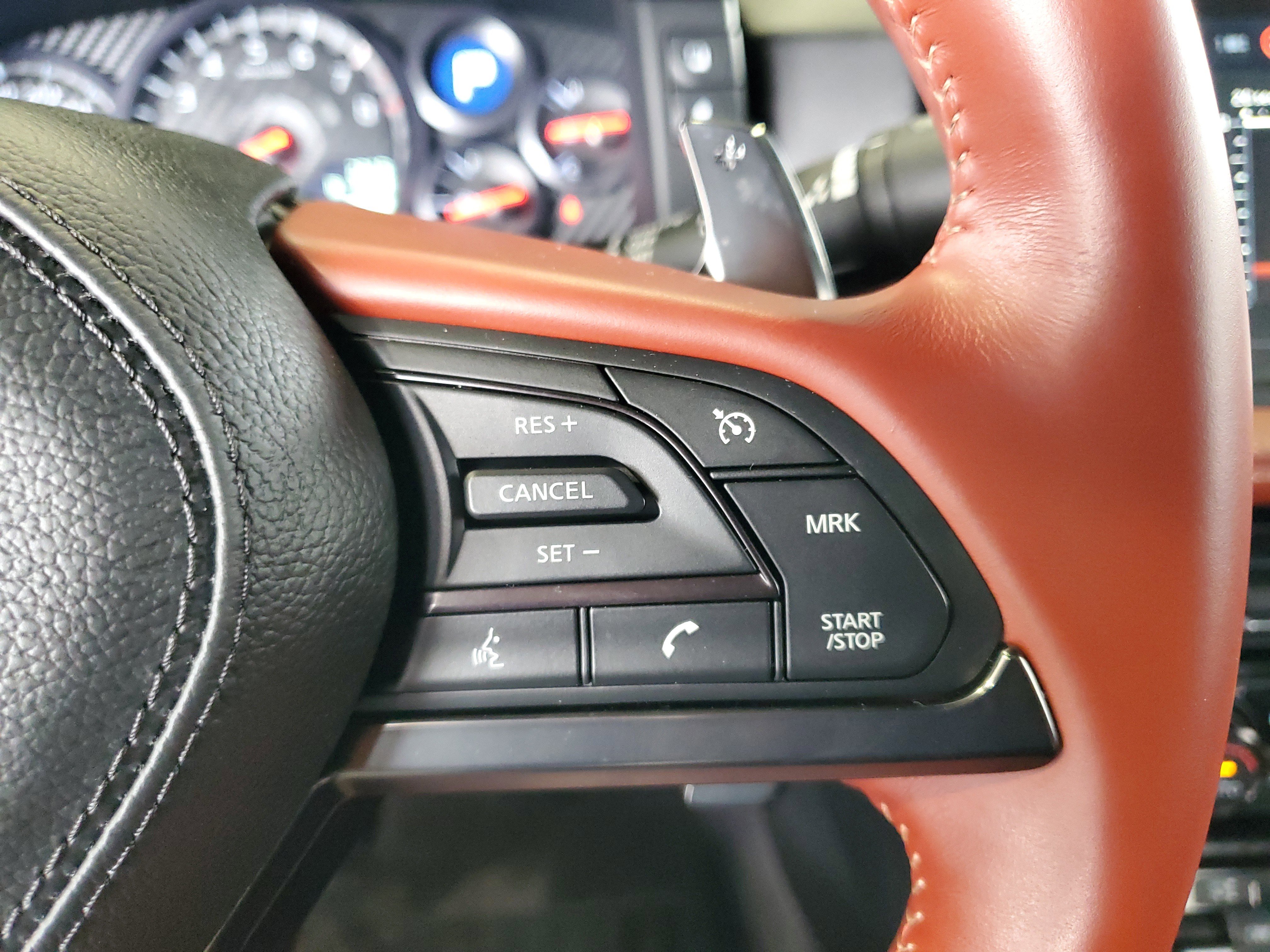 Used 2023 Nissan GT-R Premium w/ Premium Interior Package AWD/4WD image 20