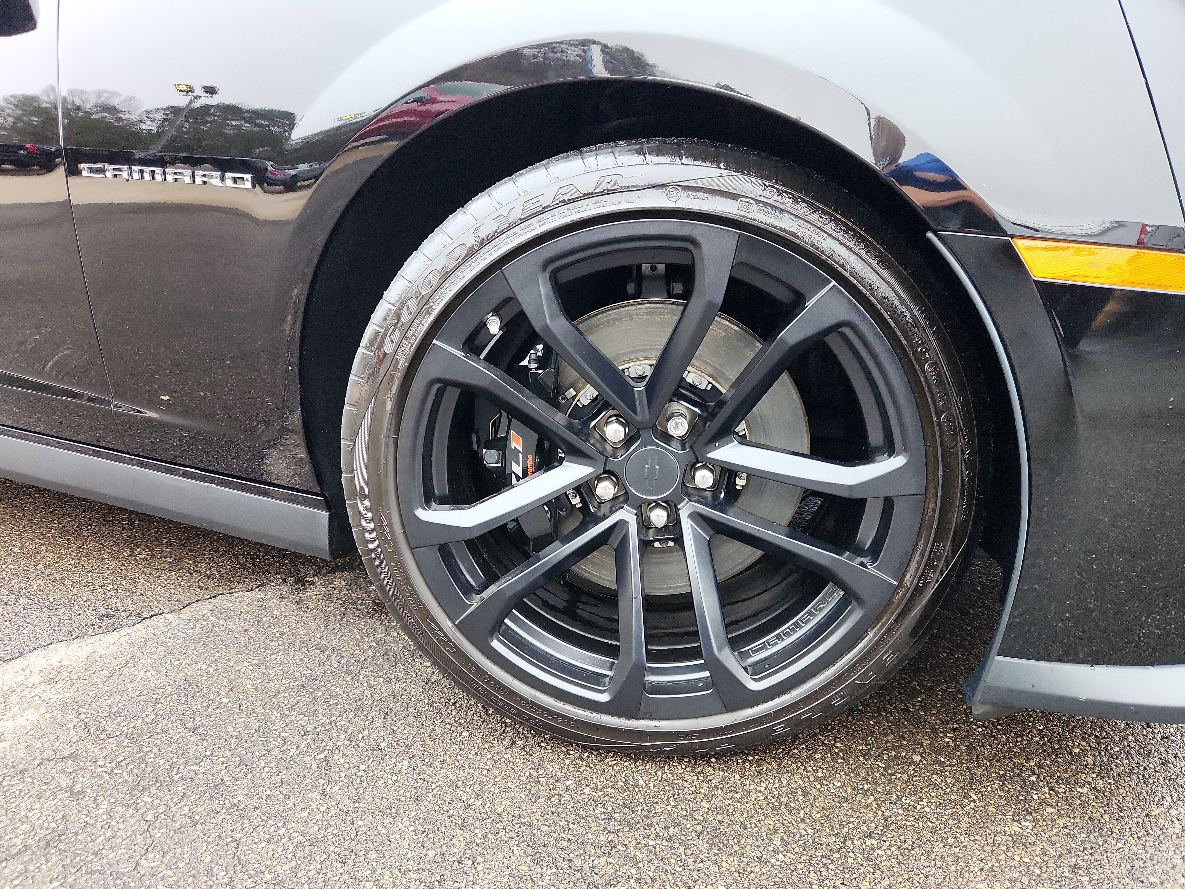 Used 2013 Chevrolet Camaro ZL1 image 18