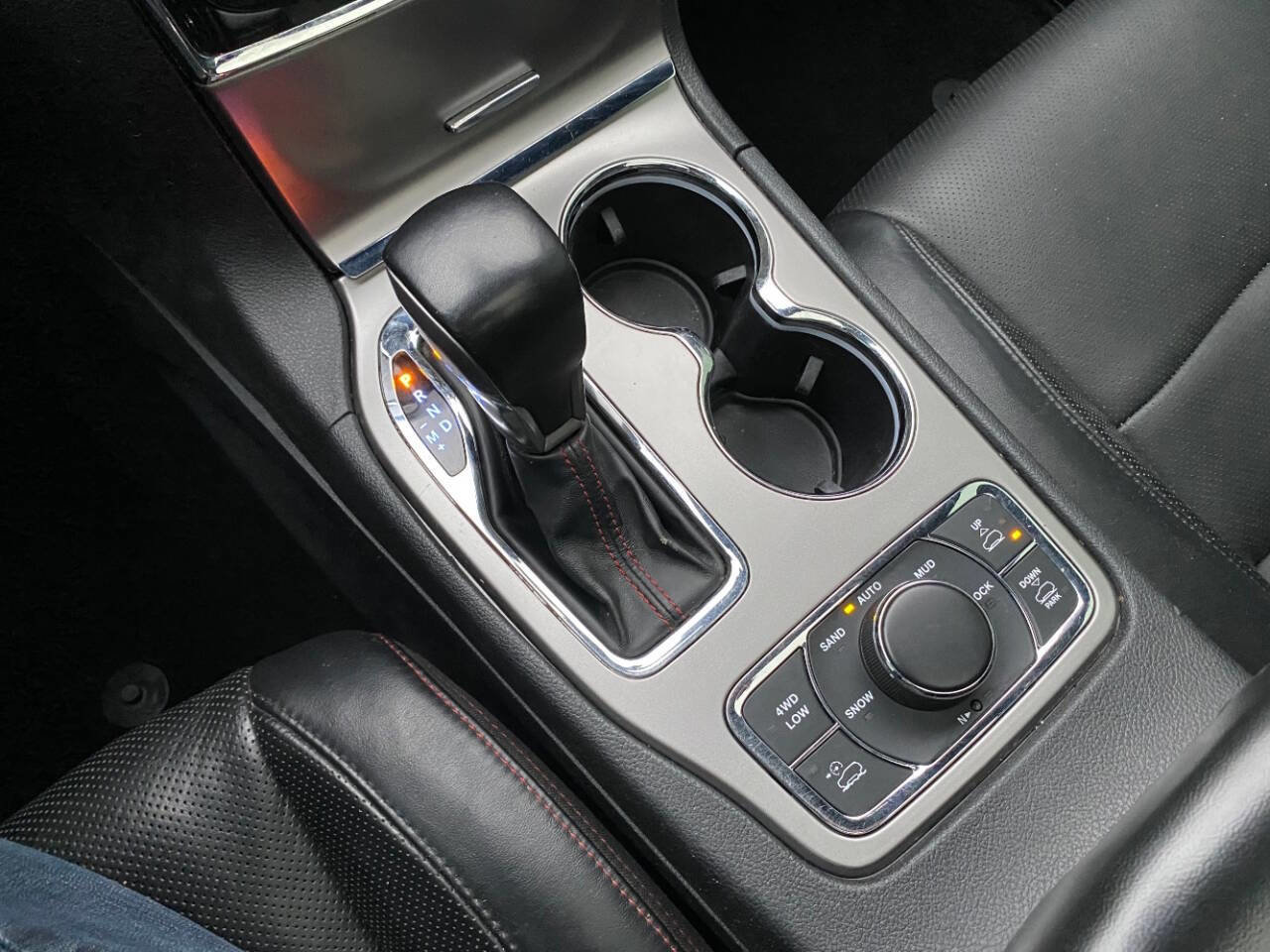 Used 2020 Jeep Grand Cherokee Trailhawk w/ Trailhawk Luxury Group image 40