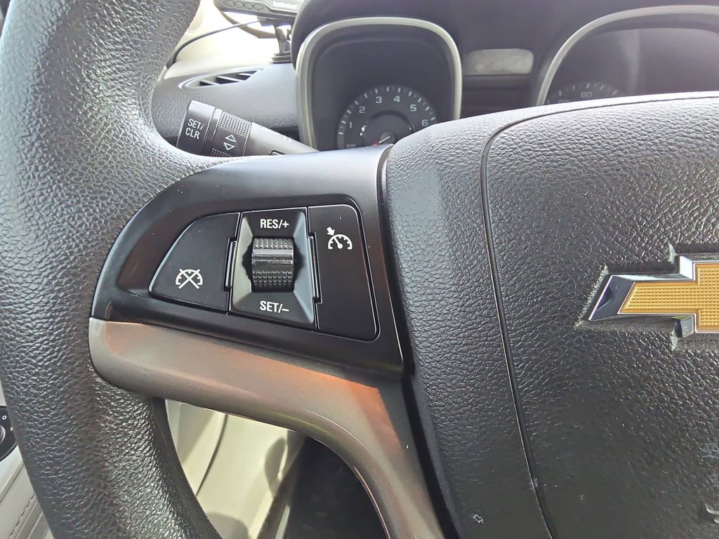 Used 2015 Chevrolet Malibu LS FWD image 17