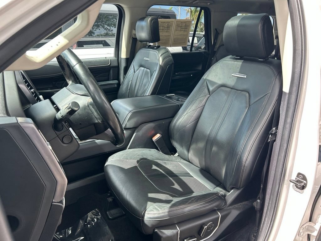 Used 2019 Ford Expedition Platinum RWD image 20