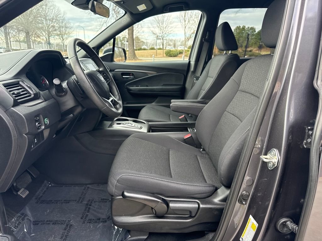Used 2019 Honda Passport Sport image 13